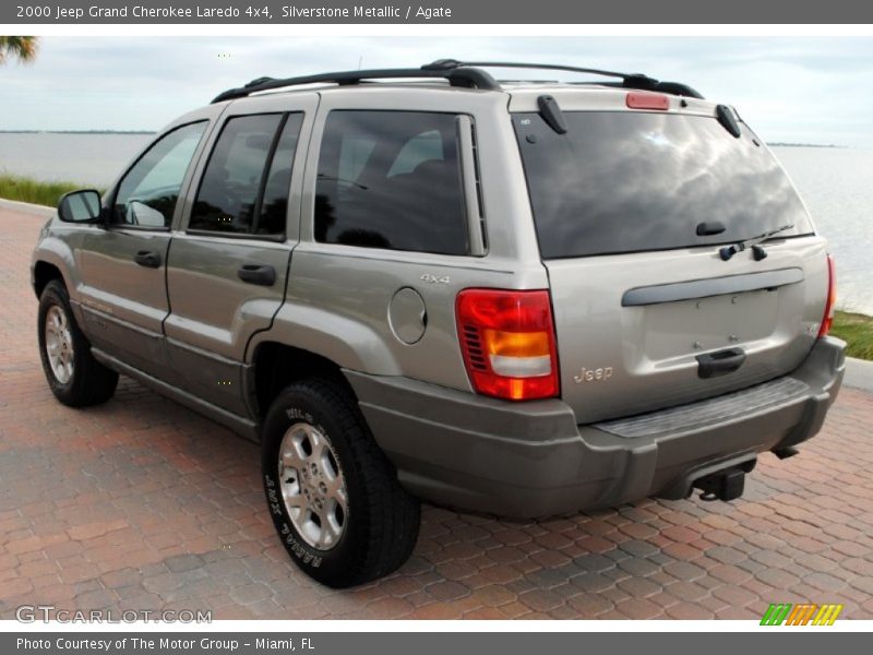 Silverstone Metallic / Agate 2000 Jeep Grand Cherokee Laredo 4x4