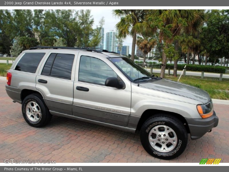  2000 Grand Cherokee Laredo 4x4 Silverstone Metallic