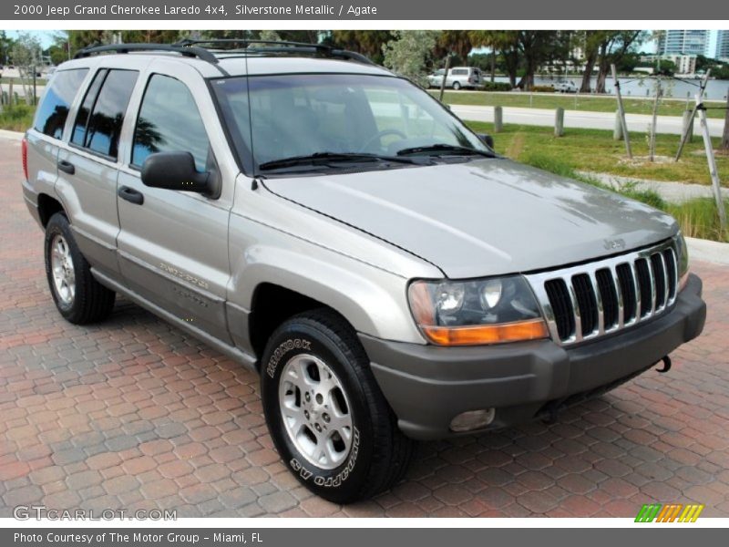 Silverstone Metallic / Agate 2000 Jeep Grand Cherokee Laredo 4x4