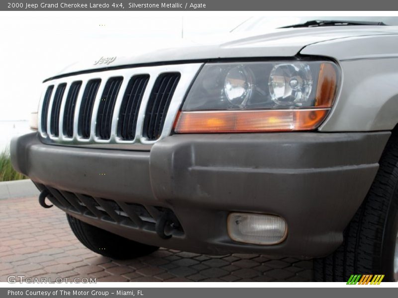 Silverstone Metallic / Agate 2000 Jeep Grand Cherokee Laredo 4x4