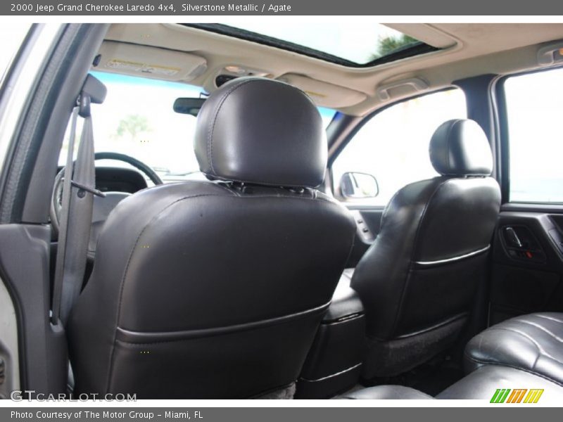 Silverstone Metallic / Agate 2000 Jeep Grand Cherokee Laredo 4x4