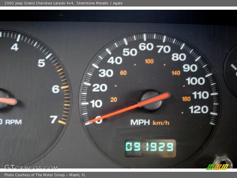 Silverstone Metallic / Agate 2000 Jeep Grand Cherokee Laredo 4x4