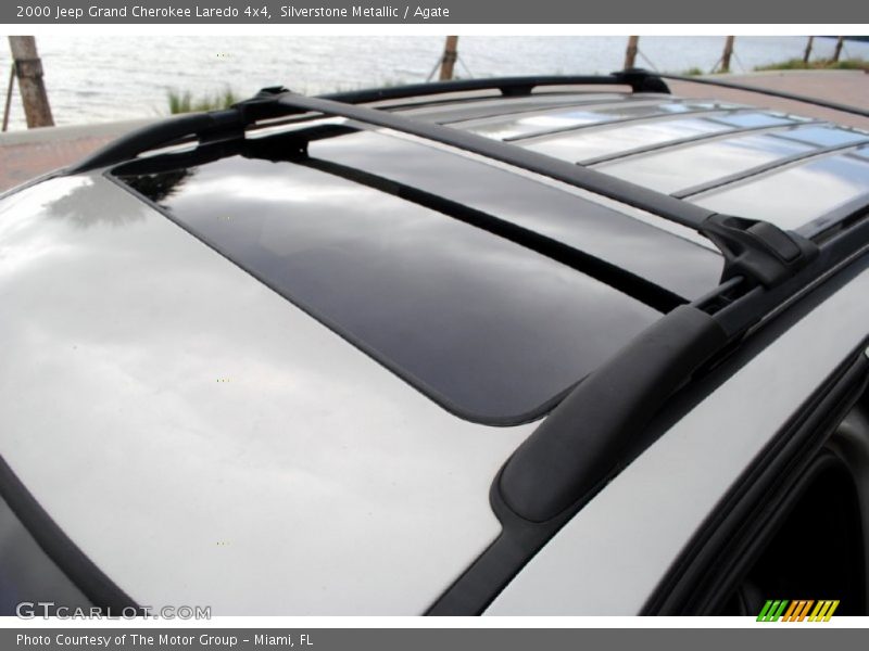 Silverstone Metallic / Agate 2000 Jeep Grand Cherokee Laredo 4x4