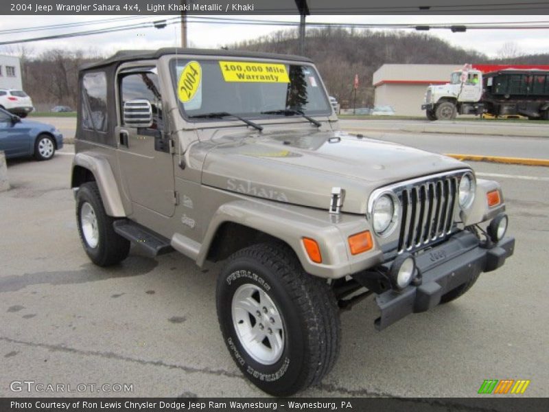 Light Khaki Metallic / Khaki 2004 Jeep Wrangler Sahara 4x4