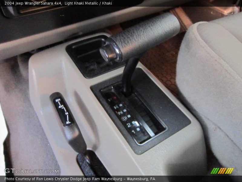 Light Khaki Metallic / Khaki 2004 Jeep Wrangler Sahara 4x4