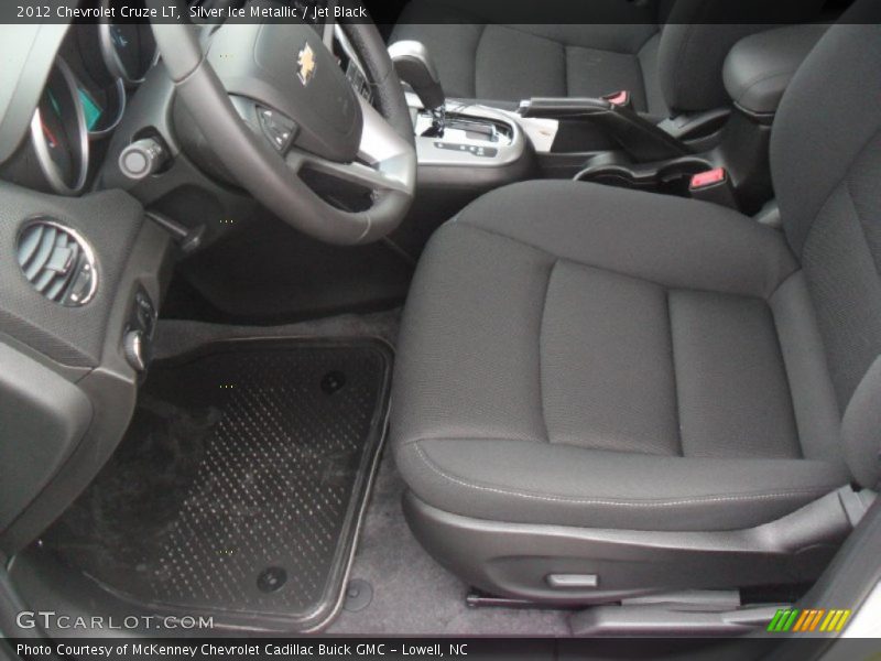 Silver Ice Metallic / Jet Black 2012 Chevrolet Cruze LT