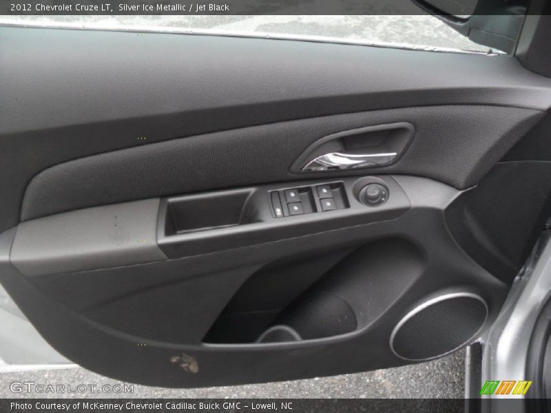 Silver Ice Metallic / Jet Black 2012 Chevrolet Cruze LT