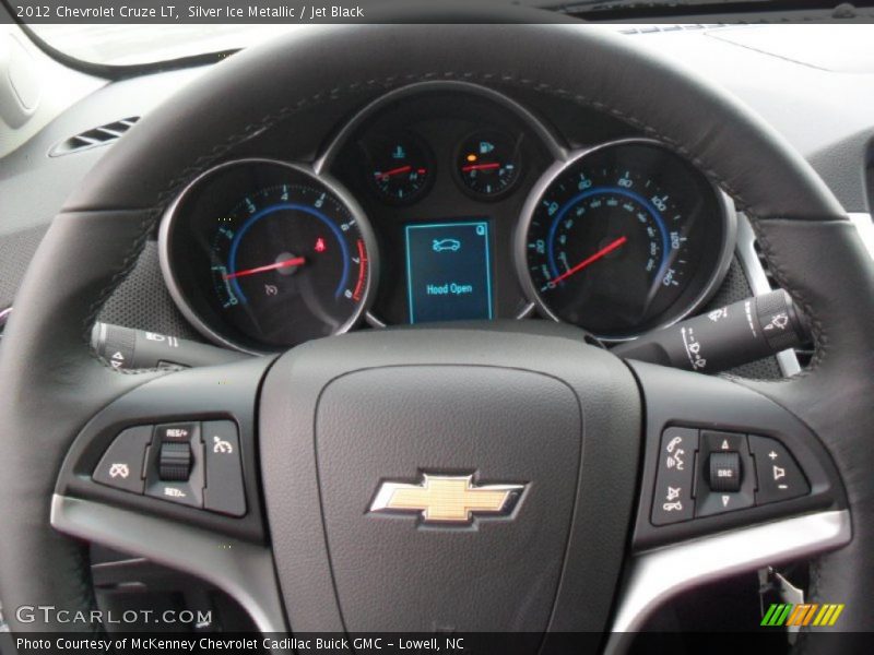 Silver Ice Metallic / Jet Black 2012 Chevrolet Cruze LT