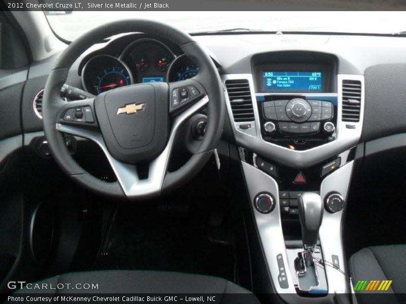 Silver Ice Metallic / Jet Black 2012 Chevrolet Cruze LT