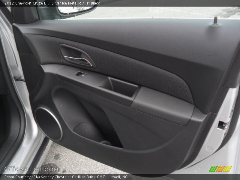 Silver Ice Metallic / Jet Black 2012 Chevrolet Cruze LT