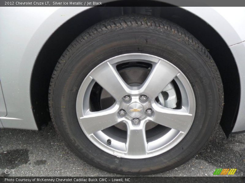 Silver Ice Metallic / Jet Black 2012 Chevrolet Cruze LT