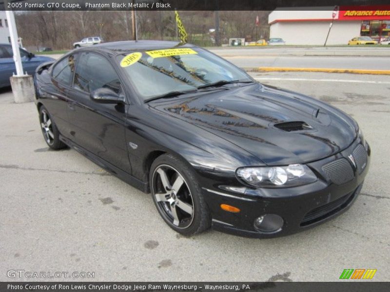 Phantom Black Metallic / Black 2005 Pontiac GTO Coupe