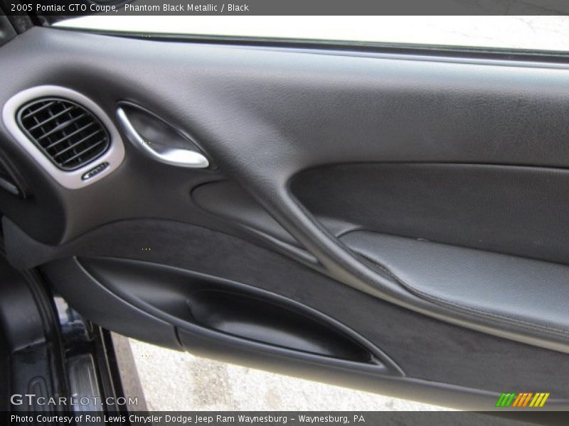 Phantom Black Metallic / Black 2005 Pontiac GTO Coupe