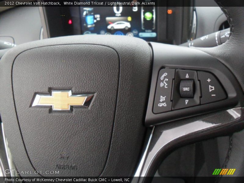 White Diamond Tricoat / Light Neutral/Dark Accents 2012 Chevrolet Volt Hatchback