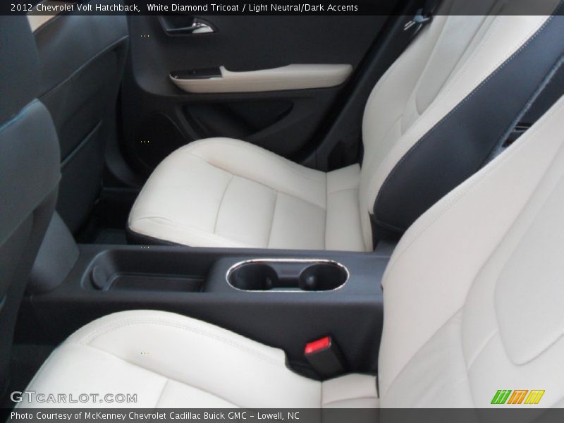 White Diamond Tricoat / Light Neutral/Dark Accents 2012 Chevrolet Volt Hatchback