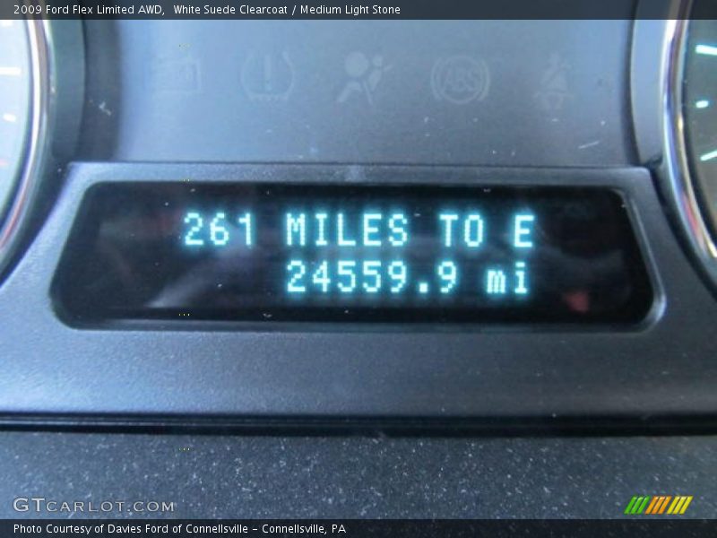 White Suede Clearcoat / Medium Light Stone 2009 Ford Flex Limited AWD