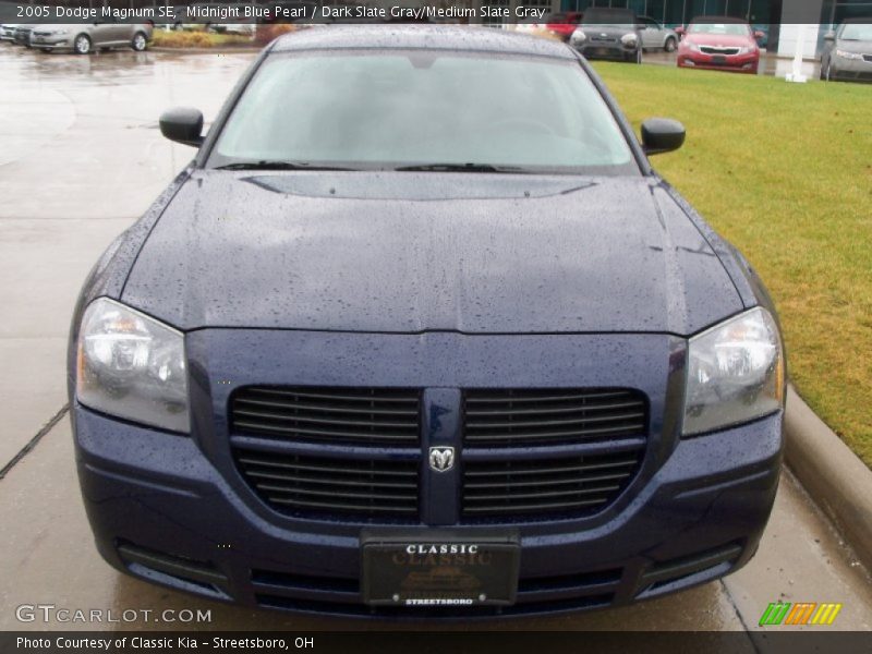 Midnight Blue Pearl / Dark Slate Gray/Medium Slate Gray 2005 Dodge Magnum SE