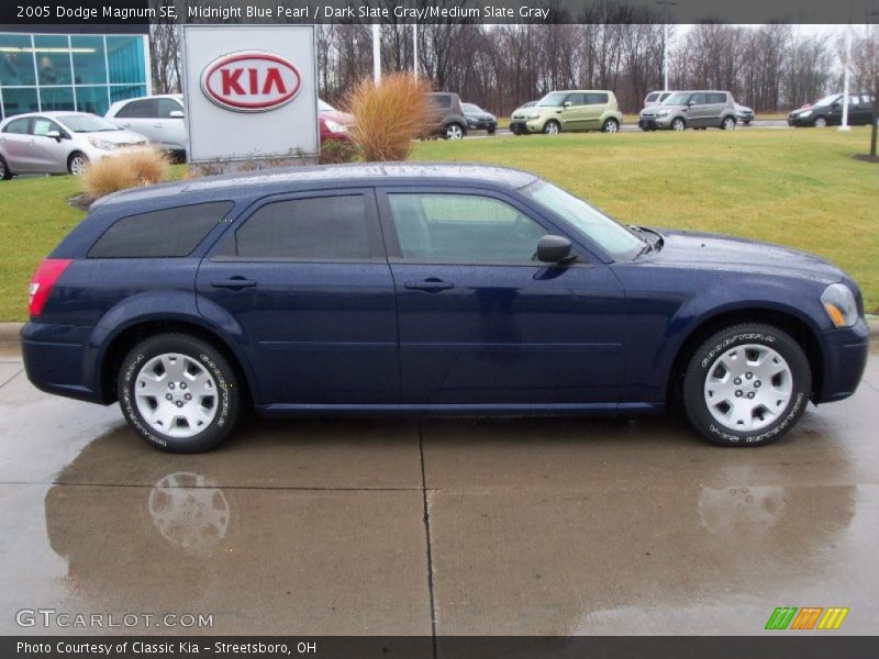 Midnight Blue Pearl / Dark Slate Gray/Medium Slate Gray 2005 Dodge Magnum SE