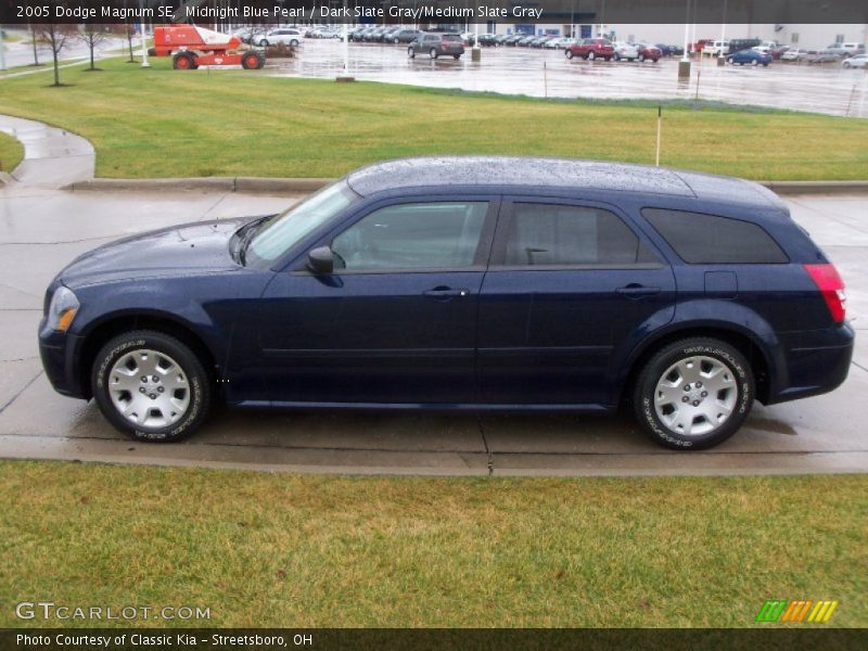 Midnight Blue Pearl / Dark Slate Gray/Medium Slate Gray 2005 Dodge Magnum SE