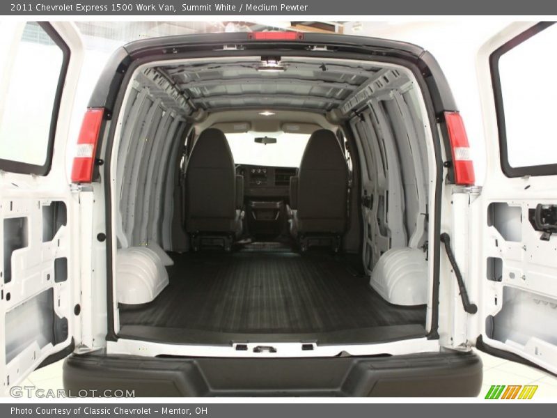 Summit White / Medium Pewter 2011 Chevrolet Express 1500 Work Van