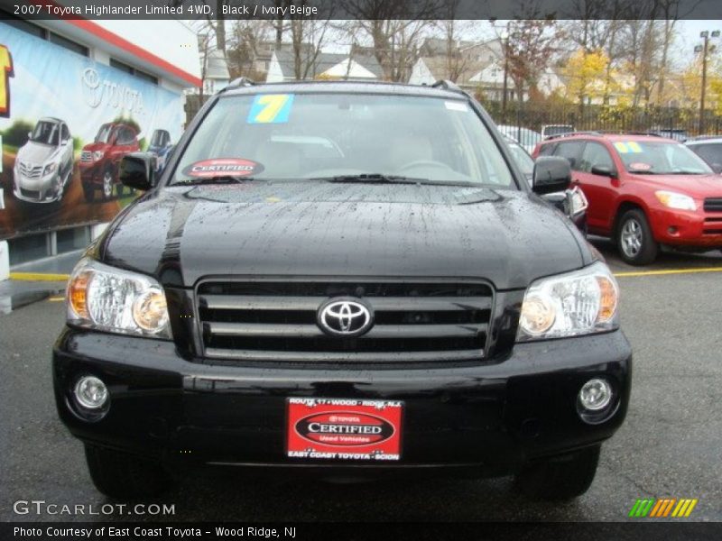 Black / Ivory Beige 2007 Toyota Highlander Limited 4WD