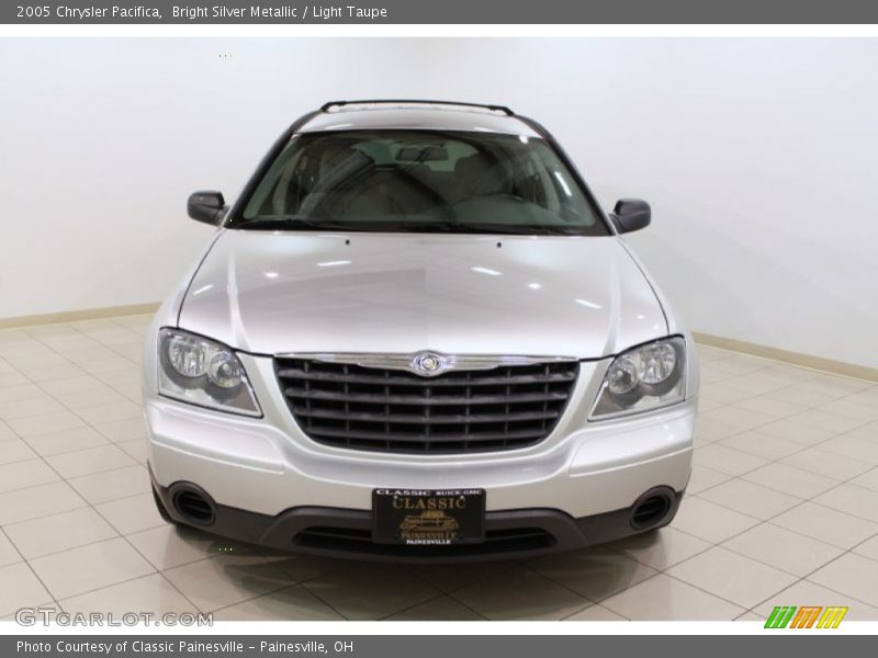 Bright Silver Metallic / Light Taupe 2005 Chrysler Pacifica