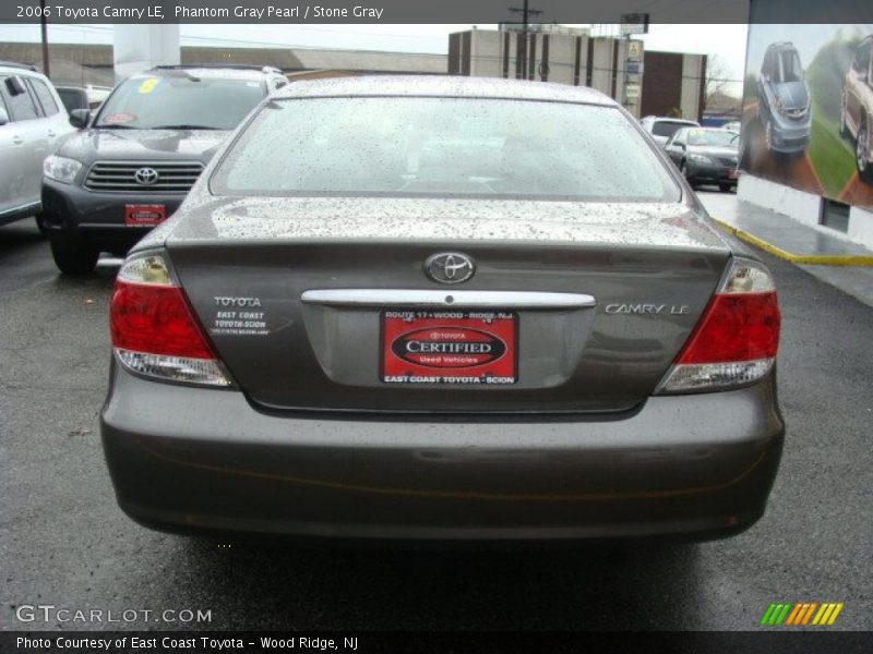 Phantom Gray Pearl / Stone Gray 2006 Toyota Camry LE