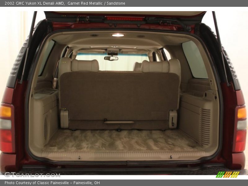 Garnet Red Metallic / Sandstone 2002 GMC Yukon XL Denali AWD