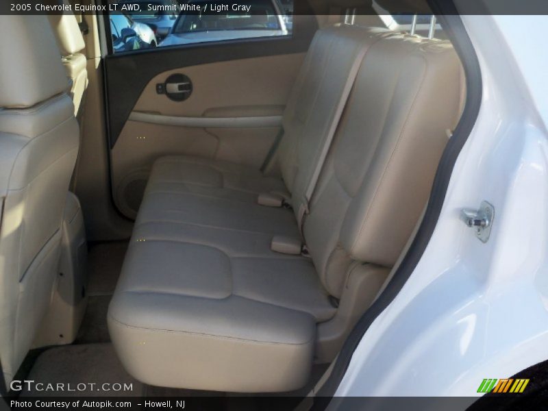 Summit White / Light Gray 2005 Chevrolet Equinox LT AWD