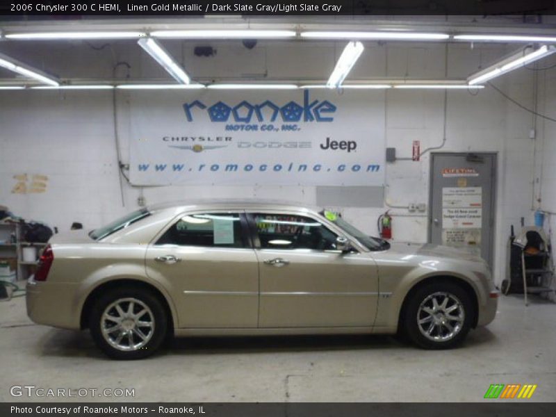 Linen Gold Metallic / Dark Slate Gray/Light Slate Gray 2006 Chrysler 300 C HEMI