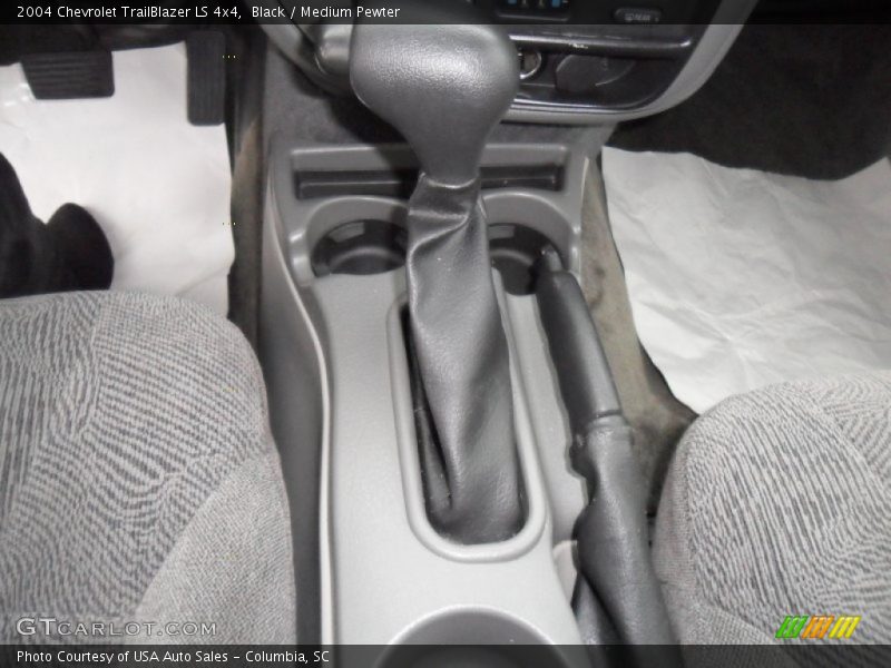 Black / Medium Pewter 2004 Chevrolet TrailBlazer LS 4x4