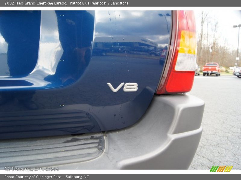 Patriot Blue Pearlcoat / Sandstone 2002 Jeep Grand Cherokee Laredo