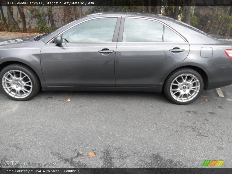 Magnetic Gray Metallic / Ash 2011 Toyota Camry LE