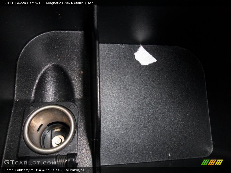 Magnetic Gray Metallic / Ash 2011 Toyota Camry LE