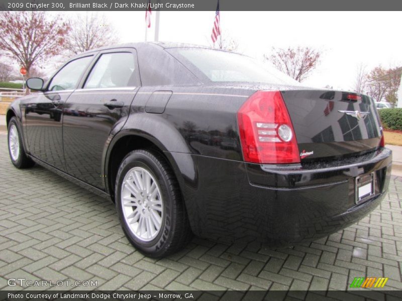Brilliant Black / Dark Khaki/Light Graystone 2009 Chrysler 300