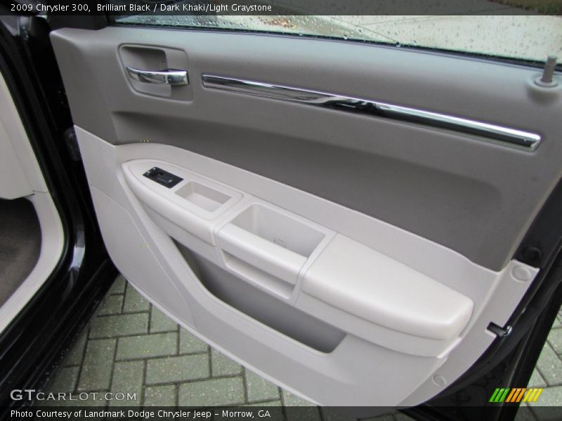 Brilliant Black / Dark Khaki/Light Graystone 2009 Chrysler 300