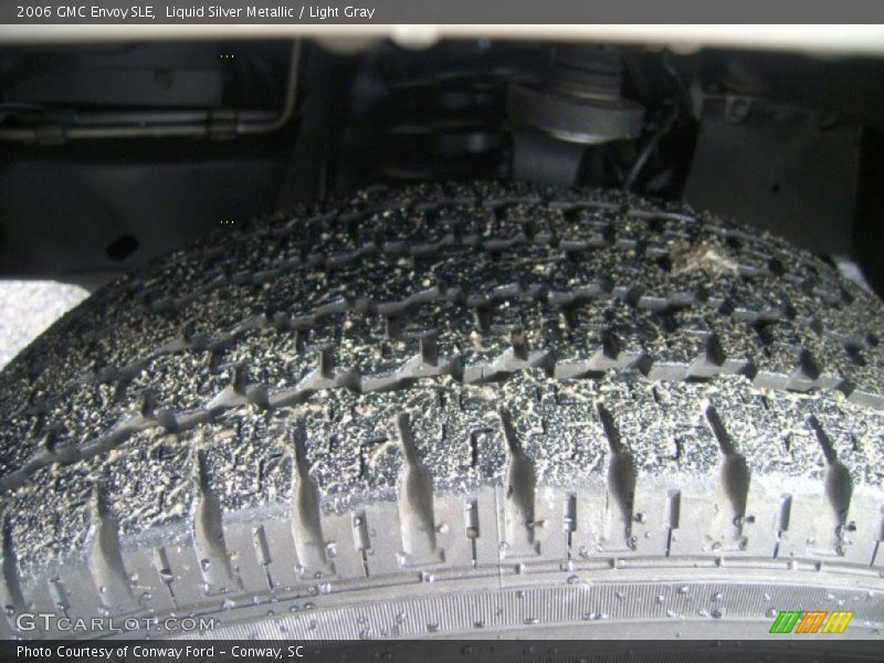 Liquid Silver Metallic / Light Gray 2006 GMC Envoy SLE