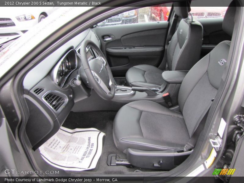  2012 200 S Sedan Black Interior