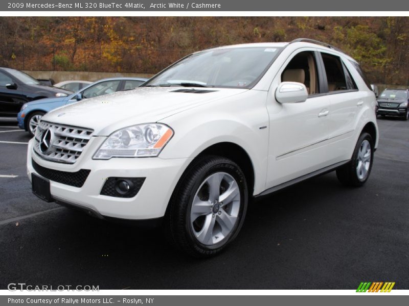 Arctic White / Cashmere 2009 Mercedes-Benz ML 320 BlueTec 4Matic
