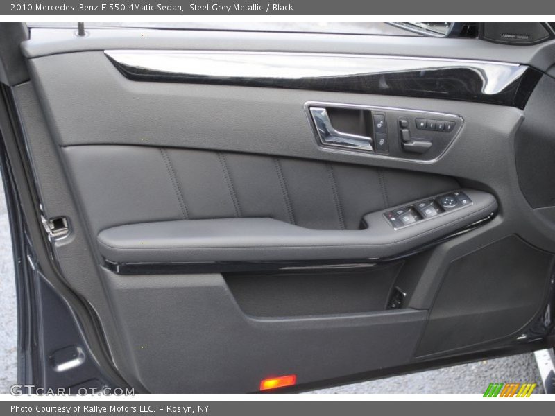 Door Panel of 2010 E 550 4Matic Sedan