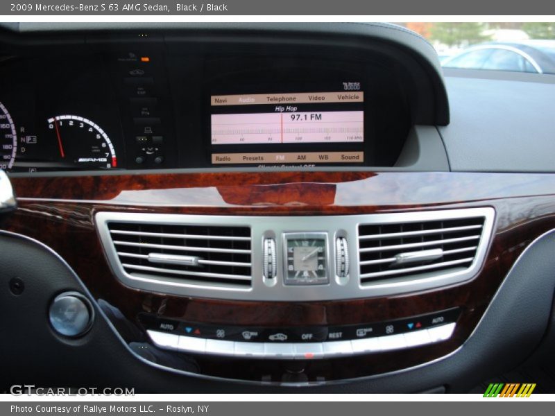 Black / Black 2009 Mercedes-Benz S 63 AMG Sedan