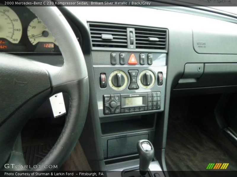 Controls of 2000 C 230 Kompressor Sedan