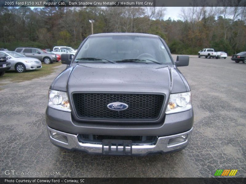 Dark Shadow Grey Metallic / Medium Flint Grey 2005 Ford F150 XLT Regular Cab