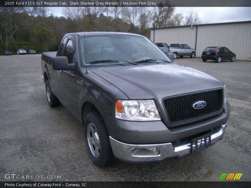 Dark Shadow Grey Metallic / Medium Flint Grey 2005 Ford F150 XLT Regular Cab