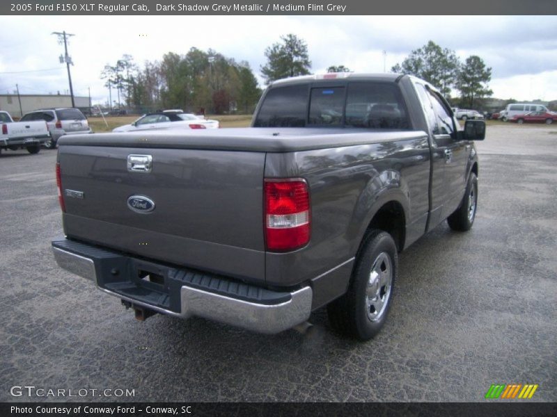 Dark Shadow Grey Metallic / Medium Flint Grey 2005 Ford F150 XLT Regular Cab