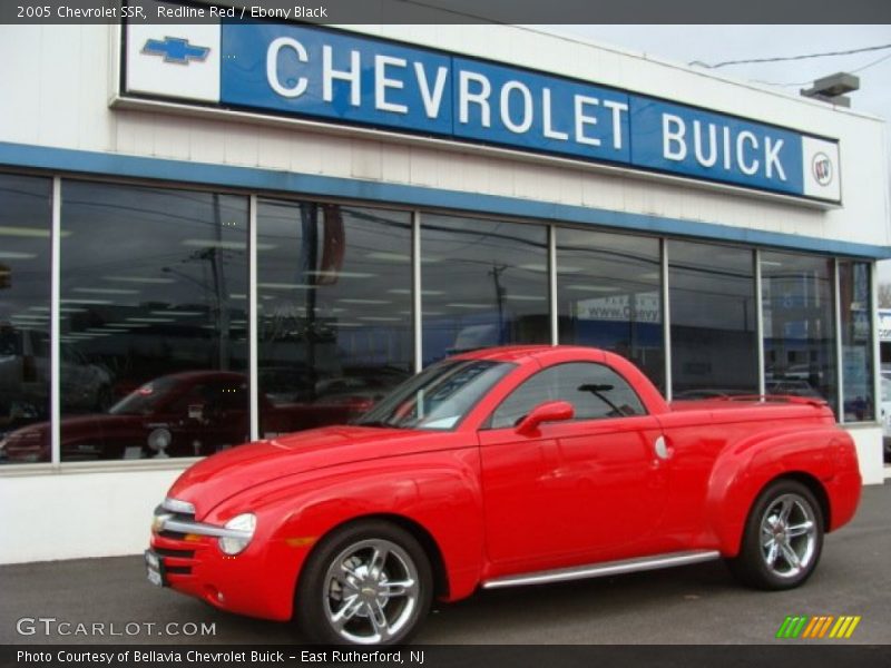 Redline Red / Ebony Black 2005 Chevrolet SSR