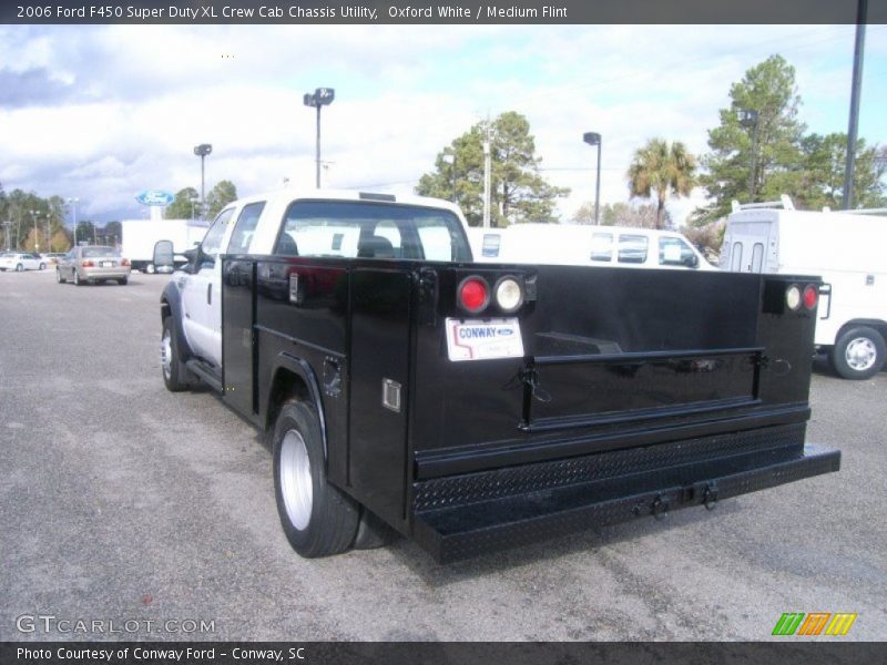 Oxford White / Medium Flint 2006 Ford F450 Super Duty XL Crew Cab Chassis Utility