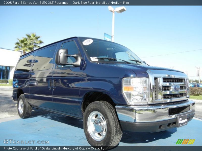 Front 3/4 View of 2008 E Series Van E150 XLT Passenger
