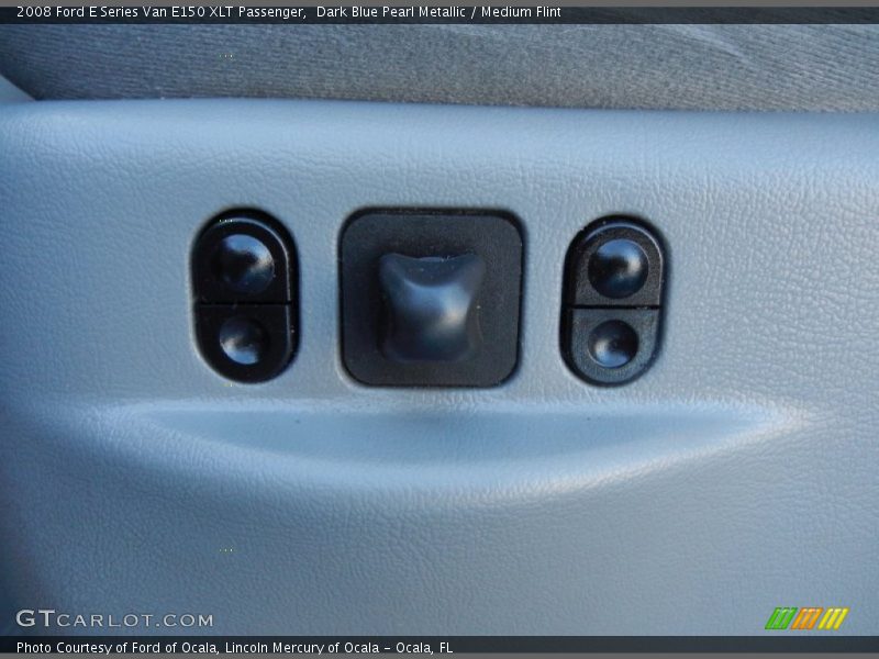 Controls of 2008 E Series Van E150 XLT Passenger