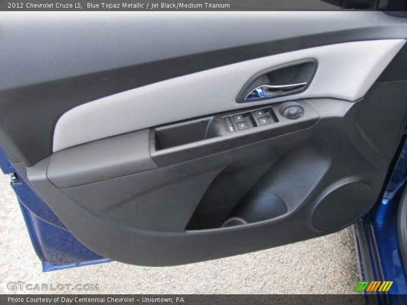 Blue Topaz Metallic / Jet Black/Medium Titanium 2012 Chevrolet Cruze LS